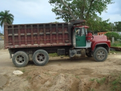 Mack R Model 6x4