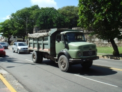 Mercedes Benz 1921 4x2