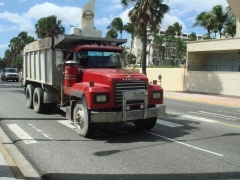 Mack RD 6x4