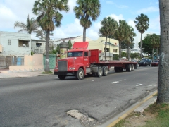 Freightliner FLD112