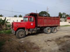 Mack R Model 6x4