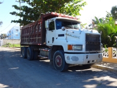 Mack CH613 6x4