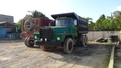 Mack DM800 6x4