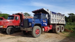 Mack R Model 6x4