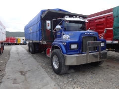 Mack DM600 6x4