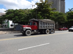 Mack R Model 6x4