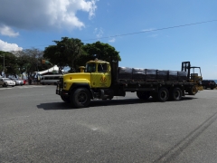 Mack RD 6x4