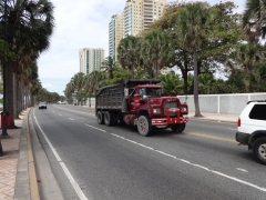 Mack R Model 6x4