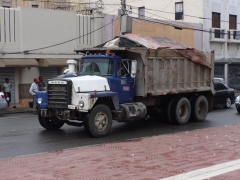 Mack R Model steel nose 6x4