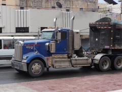 Kenworth W900