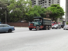 Mack R Model 6x4