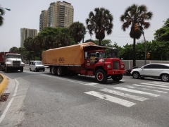 Mack R Model 6x4