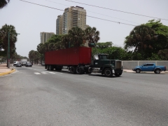 Mack SuperLiner