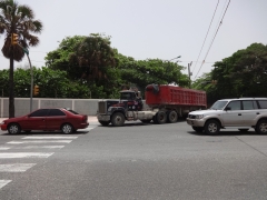 Mack SuperLiner