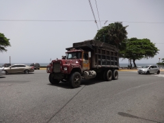 Mack R Model 6x4