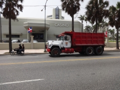 Mack R Model 6x4