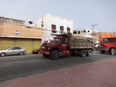 Mack R Model 6x4