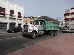 Mack SuperLiner 6x4