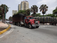 Mack R Model steel nose