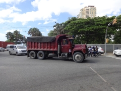 Mack R Model 6x4