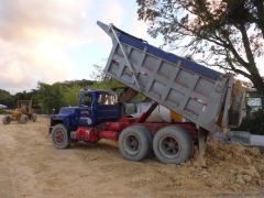 Mack R Model 6x4