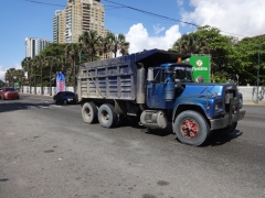 Mack R Model 6x4