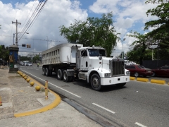 Peterbilt 377