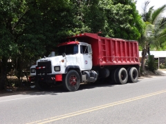 Mack RD 6x4