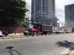 Mack R Model 6x4