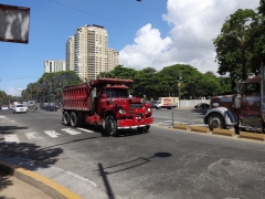 Mack R Model 6x4