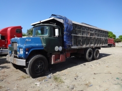 Mack DM600 6x2