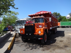 Mack R Model steel nose 6x4