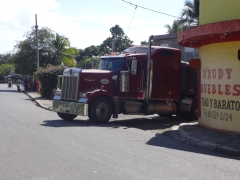 Kenworth W900