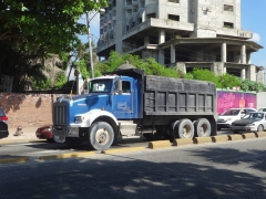 Kenworth T800 6x4