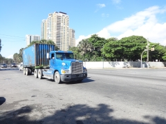 Freightliner FLD120