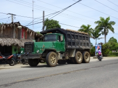 Mack DM800 6x4