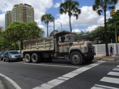 Mack R Model R-700 6x4 