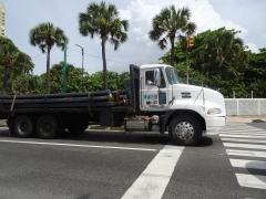 Mack Vision 6x4