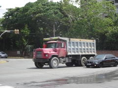 Mack DM600 6x4