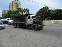 Mack RD 6x4