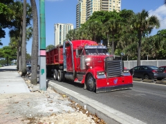 Kenworth W900