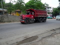 Mack R Model 6x4