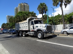 Mack Granite 8x4 