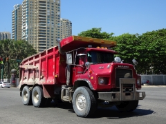 Mack DM600 6x4