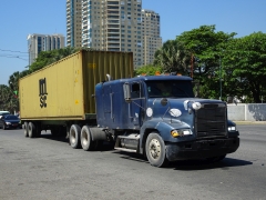 Freightliner FLD120