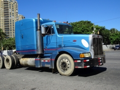 Peterbilt 377 