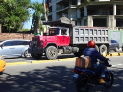 Mack R Model 6x4