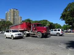 Freightliner FLD120