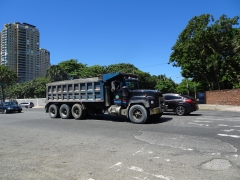 Mack RD 8x4