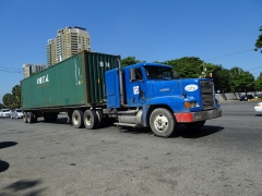 Freightliner FLD120